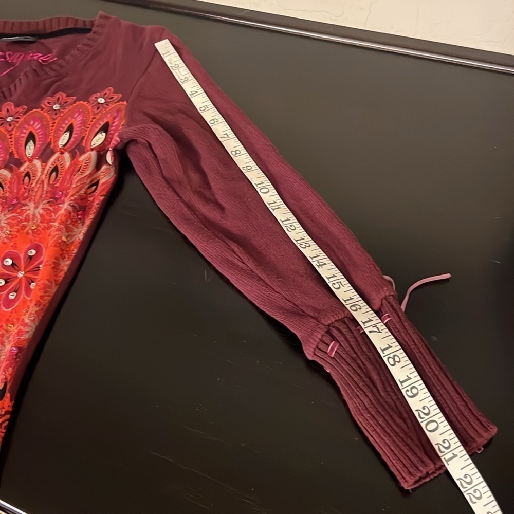 Desigual geometric print Top, long sleeve, burgundy. Size M - Picture 7 of 11